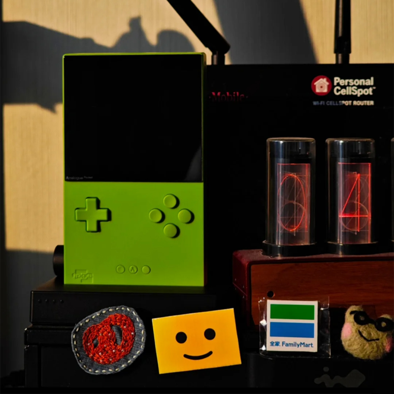 Analogue Pocket Gaming Handhel - огляд і ціна Retro Gaming Xbox One